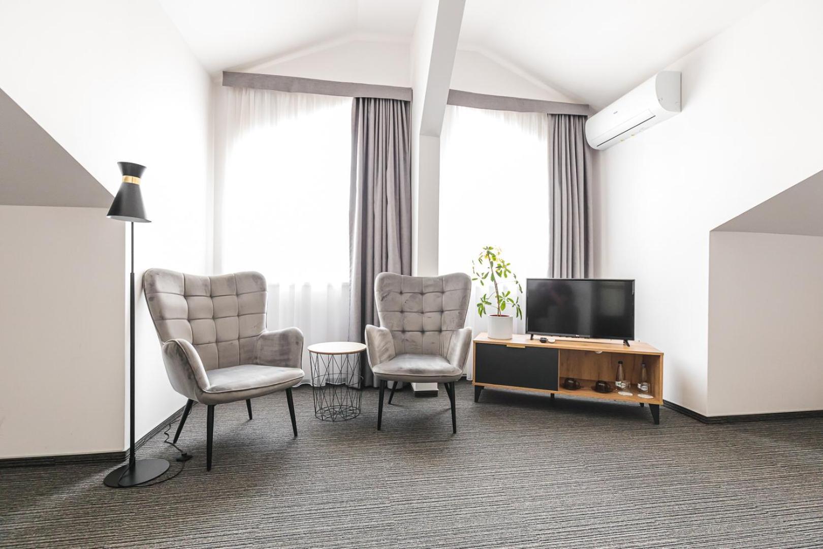 Hotel Akwawit Leszno Kültér fotó